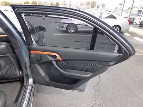 Used 2004 Mercedes-Benz S 55 AMG image 23