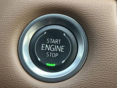 Used 2024 GMC Canyon AT4 w/ Canyon Safety Plus Package image 27