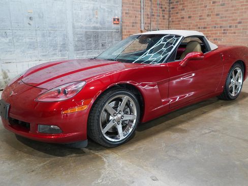 Used 2008 Chevrolet Corvette Convertible RWD image 6
