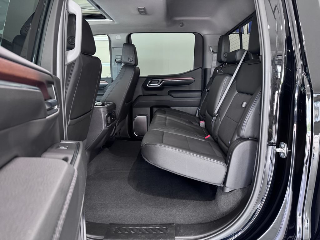 Certified 2024 GMC Sierra 1500 Denali w/ Denali Reserve Package AWD/4WD image 13