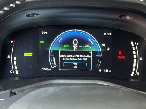 Certified 2026 Toyota Camry SE FWD image 32