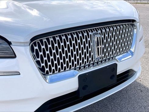 Used 2022 Lincoln Corsair Reserve image 34