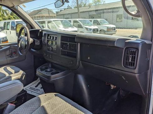 Used 2013 Chevrolet Express 2500 w/ Power Package RWD image 15