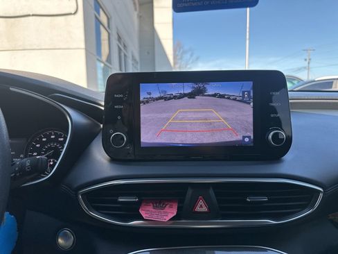 Used 2022 Hyundai Santa Fe SEL image 9