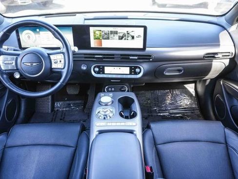 Used 2023 Genesis GV60 Advanced AWD/4WD image 13