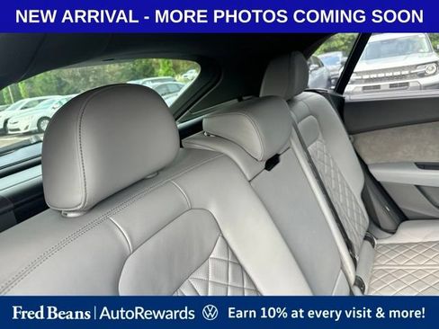 Used 2022 Audi SQ8 Prestige w/ Prestige Package AWD/4WD image 13