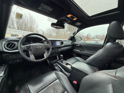 Used 2021 Toyota Tacoma TRD Pro image 9