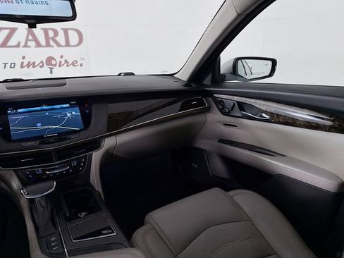 Used 2017 Cadillac CT6 Luxury RWD image 29