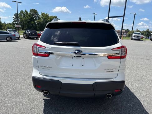 Used 2023 Subaru Ascent Limited w/ Technology Package AWD/4WD image 8