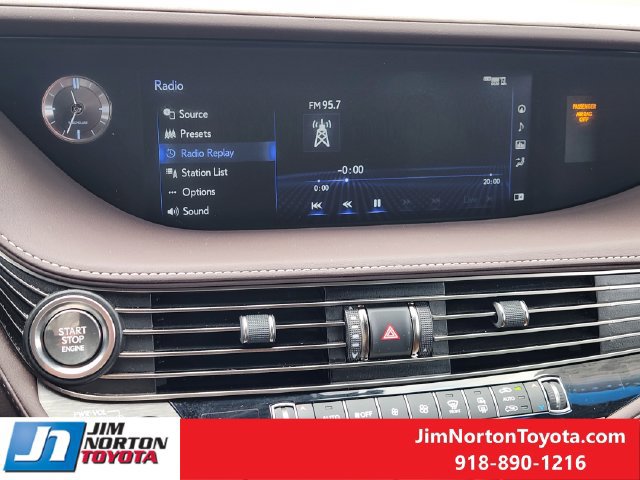Used 2020 Lexus LS 500 w/ Interior Upgrade Package RWD image 18