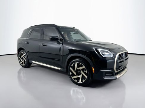 New 2025 MINI Cooper Countryman S image 3