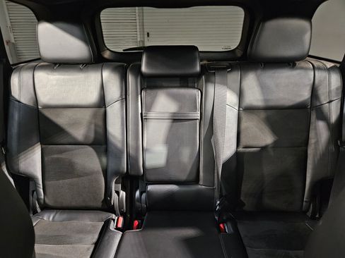 Used 2020 Jeep Grand Cherokee Altitude RWD image 13