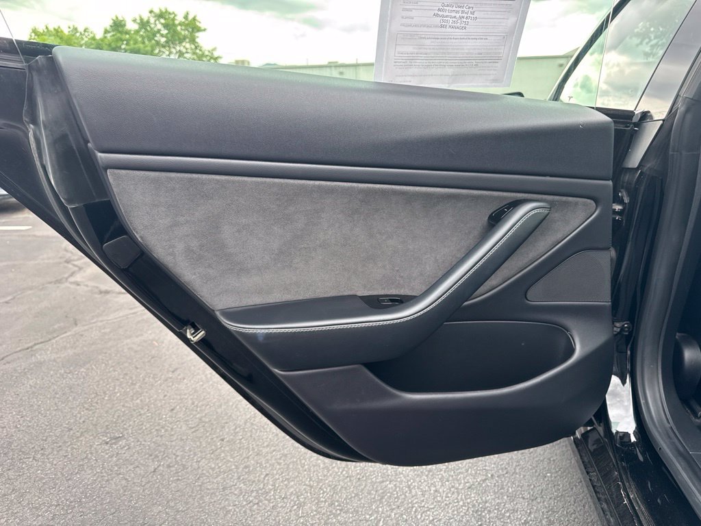Used 2019 Tesla Model 3 Long Range RWD image 14