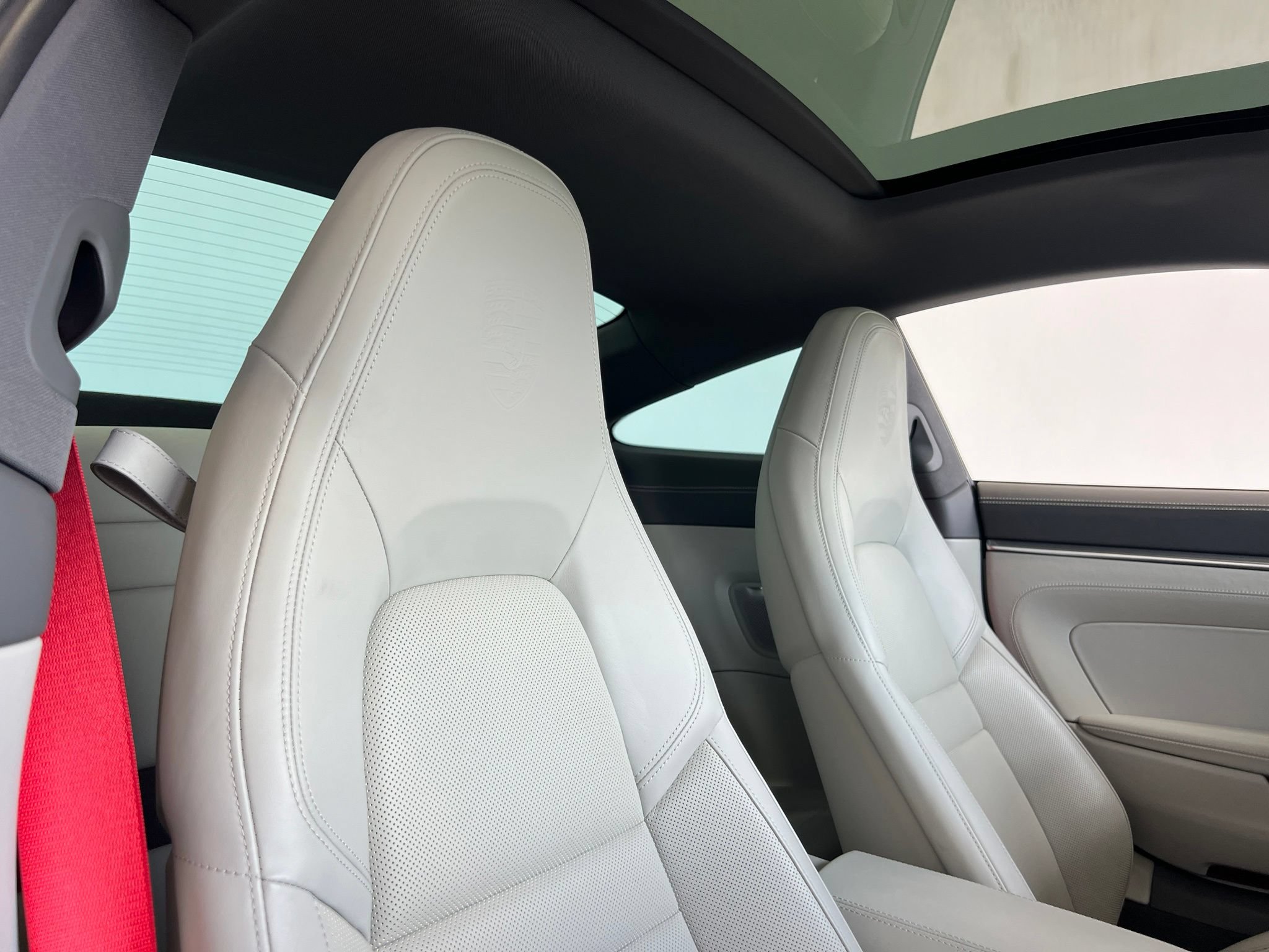 Used 2020 Porsche 911 Carrera 4S AWD/4WD image 18