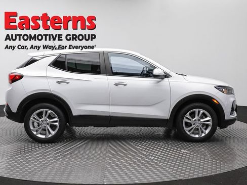 Used 2023 Buick Encore GX Preferred w/ Cold Weather Comfort Package FWD image 3