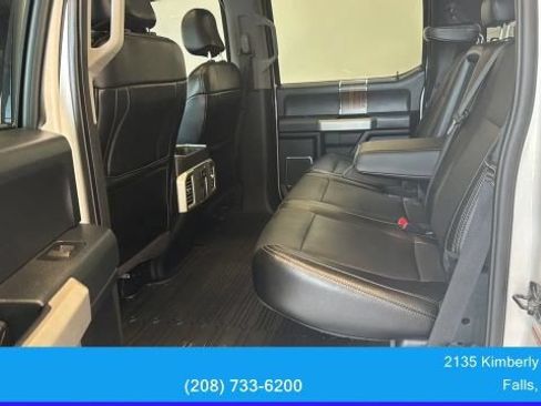 Used 2015 Ford F150 Lariat w/ Equipment Group 502A Luxury AWD/4WD image 15