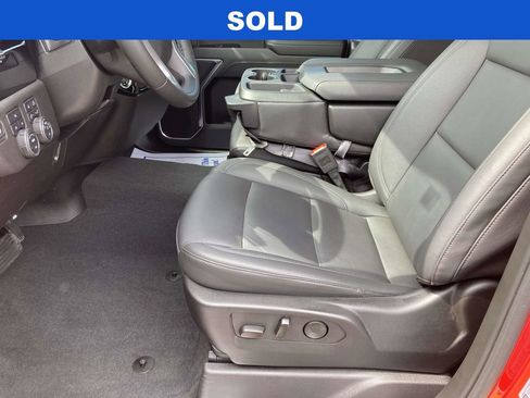 Used 2025 Chevrolet Silverado 2500 LT AWD/4WD image 16