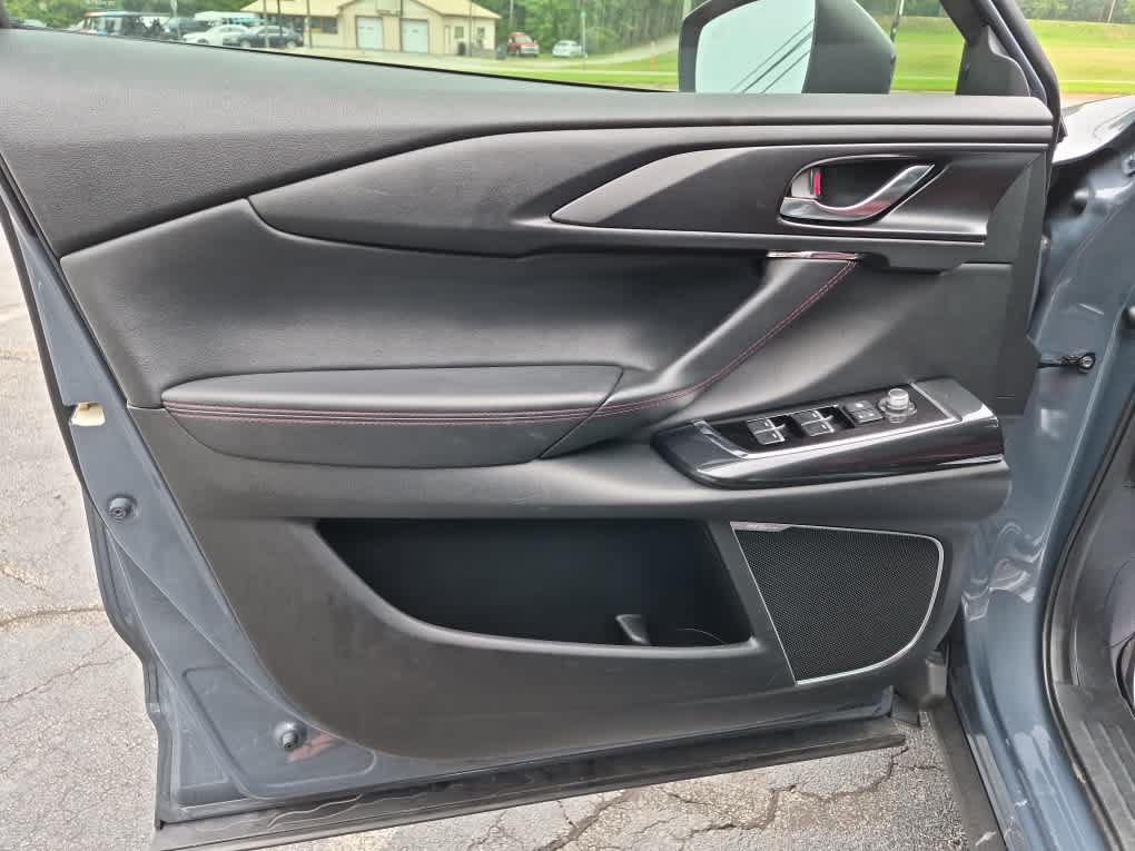 Used 2022 MAZDA CX-9 Carbon Edition AWD/4WD image 11