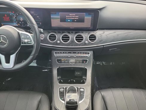 Used 2020 Mercedes-Benz E 350 Sedan image 17