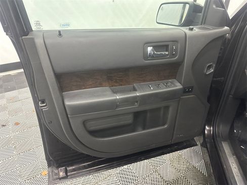 Used 2014 Ford Flex Limited w/ Equipment Group 301A image 11