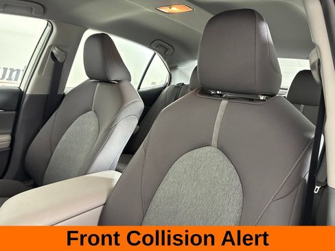 Used 2022 Toyota Camry LE w/ Carpet Mat Package (TMS) FWD image 12