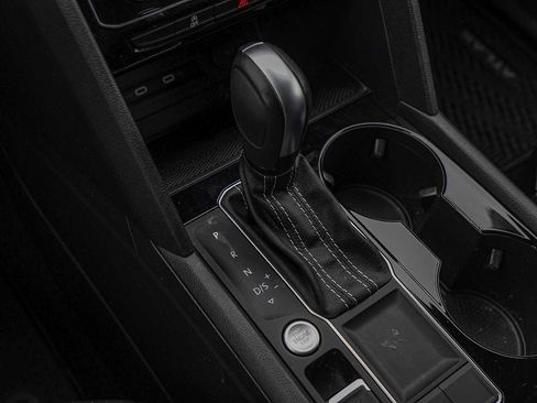 Used 2022 Volkswagen Atlas SE w/ Panoramic Sunroof Package image 20