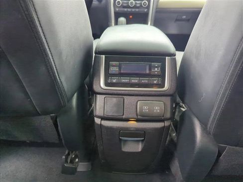 Used 2020 Subaru Ascent Limited w/ Technology Package image 20