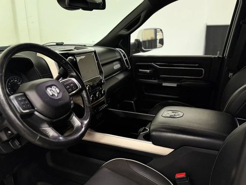 Used 2019 RAM 3500 Laramie AWD/4WD image 11
