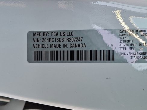 New 2026 Chrysler Pacifica Select FWD image 18