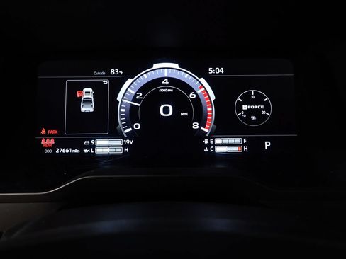 Used 2024 Toyota Tundra Limited w/ TRD Off-Road Package AWD/4WD image 28