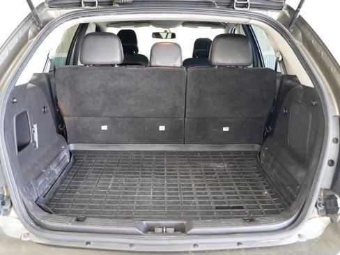 Used 2012 Ford Edge Limited image 35