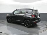 Used 2023 Jeep Renegade Altitude image 5
