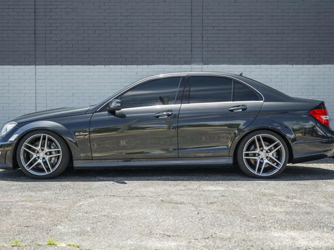 Used 2012 Mercedes-Benz C 63 AMG Sedan image 8