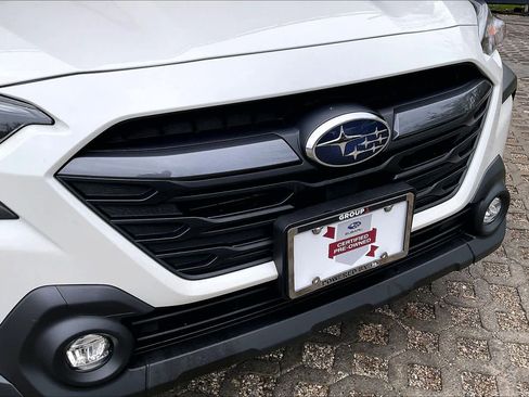 Used 2023 Subaru Outback Premium AWD/4WD image 29