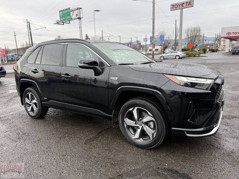 Certified 2024 Toyota RAV4 SE image 1