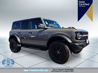 Certified 2025 Ford Bronco Outer Banks w/ Sasquatch Package AWD/4WD video 1
