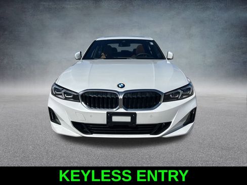 Used 2025 BMW 330i xDrive Sedan image 9