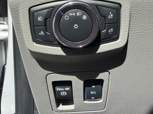 Used 2018 Ford F150 XLT w/ Equipment Group 301A Mid AWD/4WD image 24