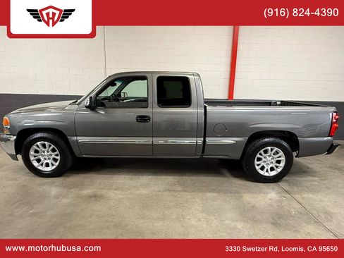 Used 2002 GMC Sierra 1500 2WD Extended Cab image 3