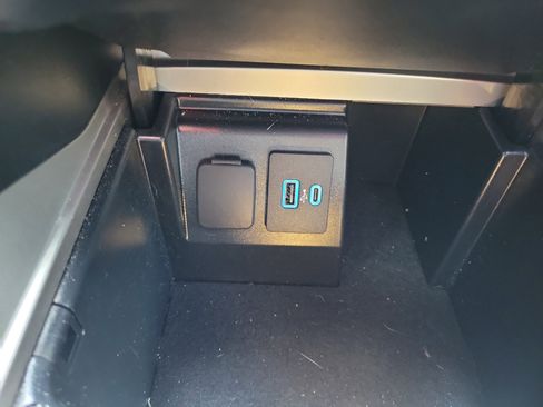 Used 2022 Ford Explorer Timberline w/ Timberline Technology Package image 29