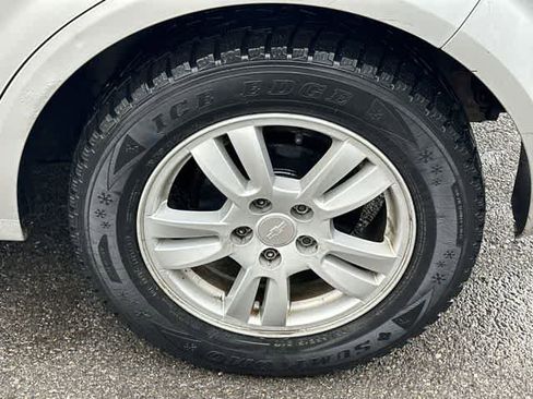 Used 2015 Chevrolet Sonic LT image 5