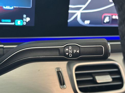 New 2025 Mercedes-Benz GLE 53 AMG 4MATIC image 16