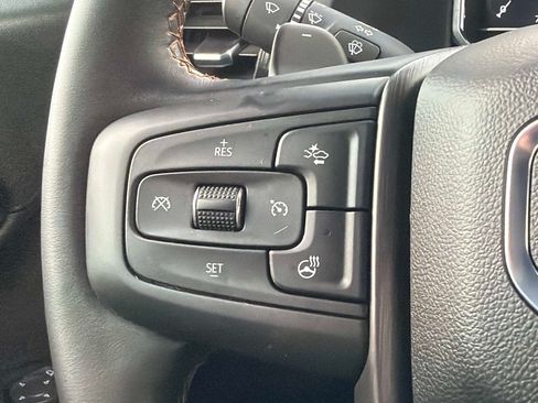 Used 2025 GMC Sierra 1500 AT4 w/ AT4 Premium Package AWD/4WD image 35