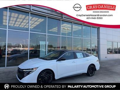 New 2026 Nissan Sentra SR w/ Floor Mat Package