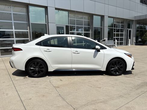 Used 2025 Toyota Corolla SE FWD image 10