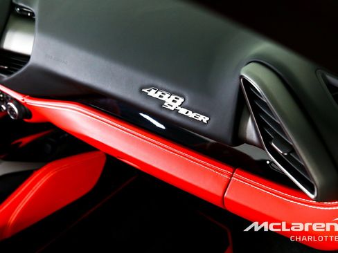 Used 2018 Ferrari 488 Spider RWD image 22