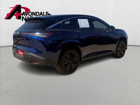 Certified 2025 Nissan Murano SV image 5