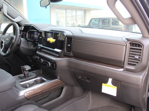 New 2026 Chevrolet Silverado 1500 LT w/ Safety Package image 15