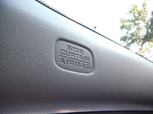Used 2018 Honda CR-V LX image 25