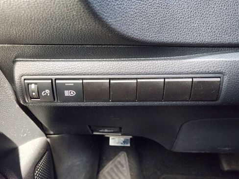 Used 2024 Toyota Corolla SE image 26